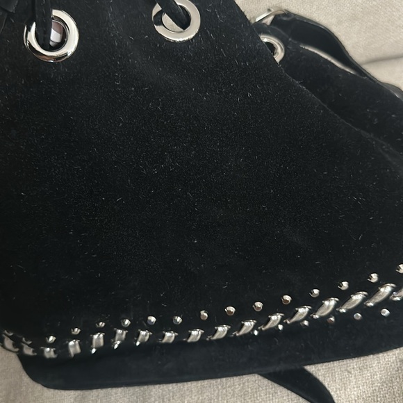 Suede black Michael Kors bucket Crossbody - Picture 4 of 4